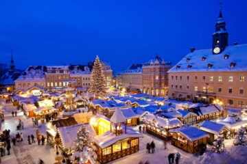 Marché de Noël enneigé